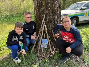 Škola uz rijeku