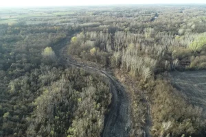 trasa buduceg meandrirajućeg korita pogled iz zraka